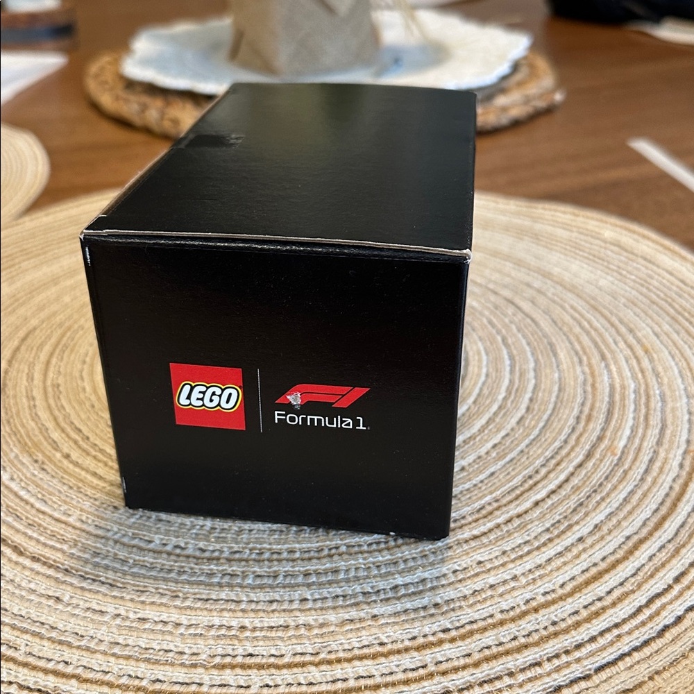 LEGO Formula Racing Car Collection - Picture 5 of 8